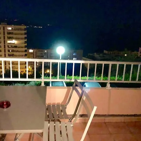 Sanguinaire, F1 40m2, Magnifique Vue