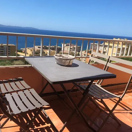 Sanguinaire, F1 40m2, Magnifique Vue * Ajaccio (Corsica)